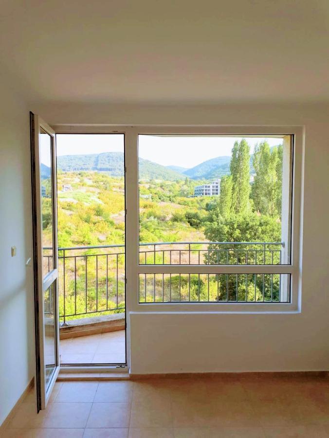 Green Dream 3 Rooms Apartment Butterfly Slantchev Briag Extérieur photo